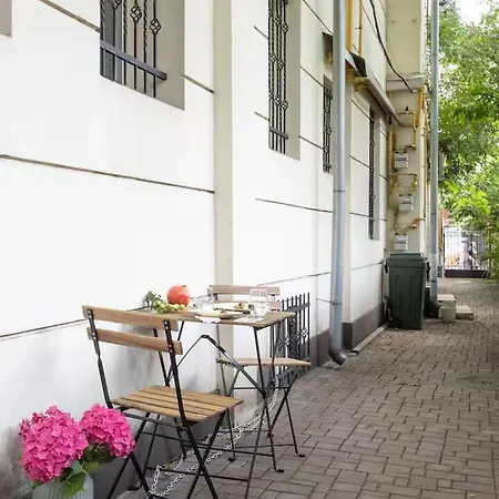 Authentic Interbelic In The Center *