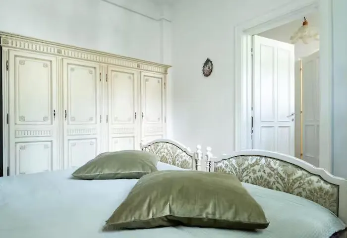 아파트 Authentic Interbelic In The Center